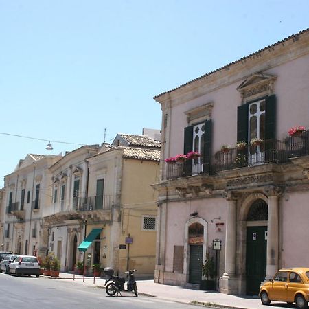 Palazzo Il Cavaliere B&B De Charme Modica Ngoại thất bức ảnh
