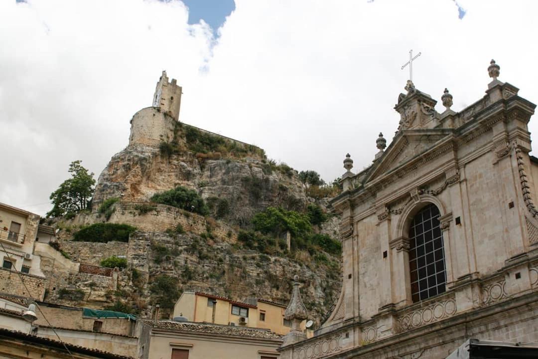 Palazzo Il Cavaliere B&B De Charme Modica Ngoại thất bức ảnh