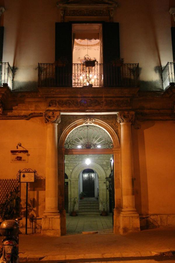 Palazzo Il Cavaliere B&B De Charme Modica Ngoại thất bức ảnh